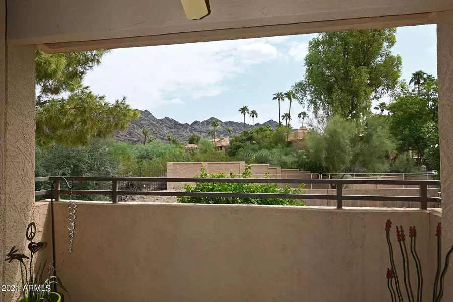 10410 N CAVE CREEK Road #1043, Phoenix, AZ 85020