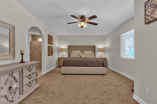 Scottsdale, AZ 85254,4917 E LARKSPUR Drive