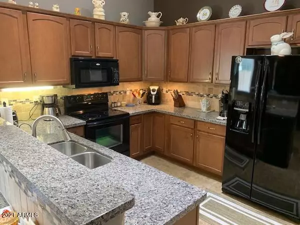 San Tan Valley, AZ 85143,683 W DESERT VALLEY Drive