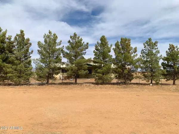 6768 S WAYWARD WINDS Road, Willcox, AZ 85643