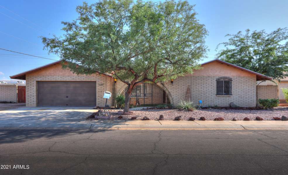 1137 E 9TH Street, Casa Grande, AZ 85122