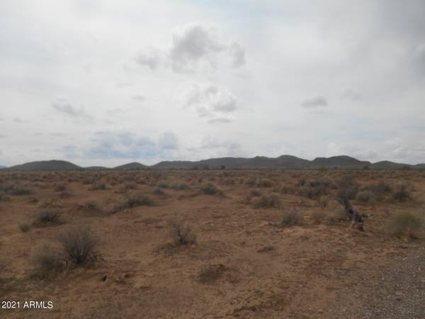 Tonopah, AZ 85354,391 W Horseshoe Trail #110