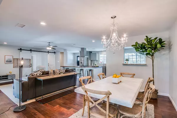 Phoenix, AZ 85014,6730 N 8TH Street