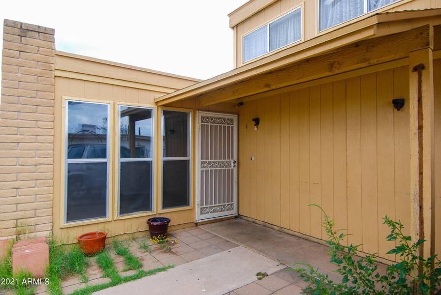 630 S 2ND Street, Sierra Vista, AZ 85635