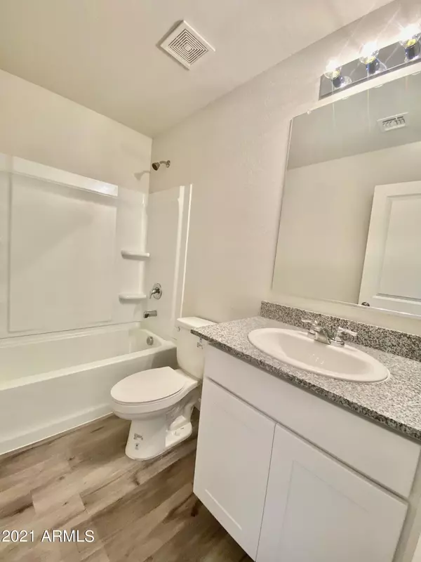 Eloy, AZ 85131,111 S Ottawa Drive