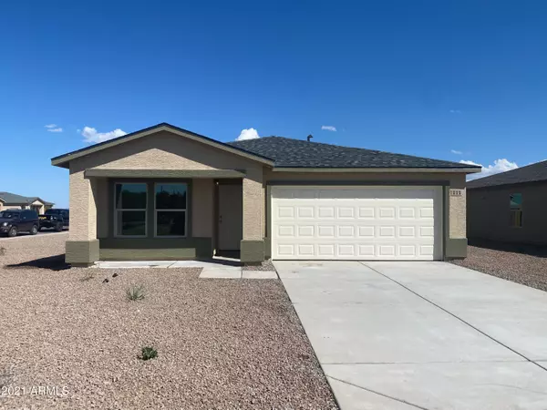 111 S Ottawa Drive, Eloy, AZ 85131