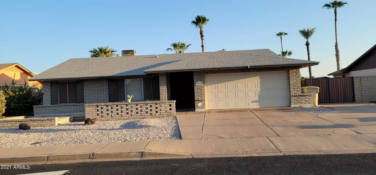 5235 W DESERT COVE Avenue, Glendale, AZ 85304