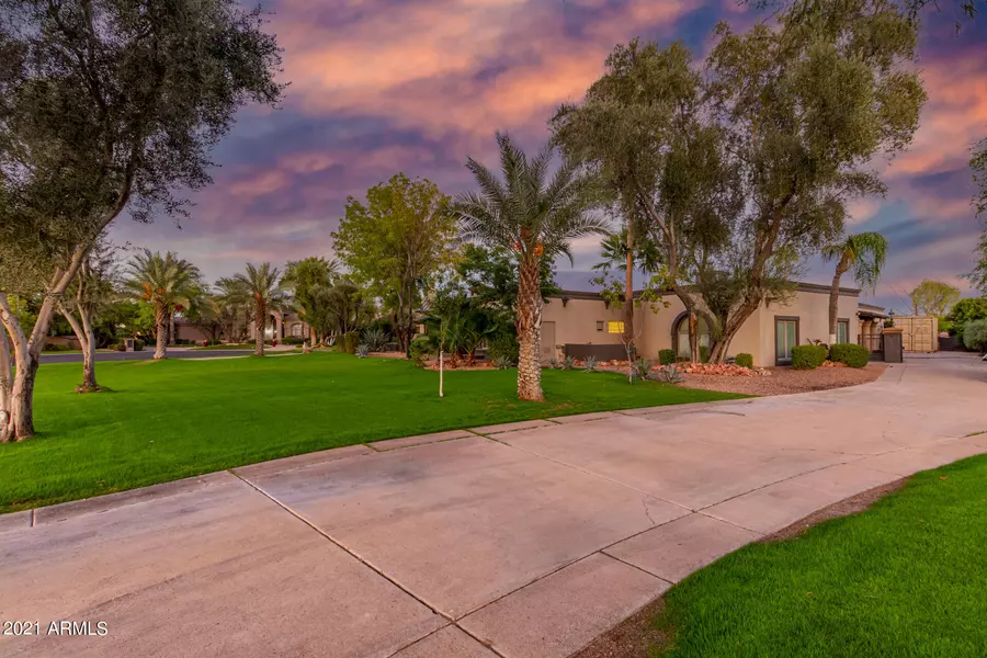 8731 N 65TH Street, Paradise Valley, AZ 85253