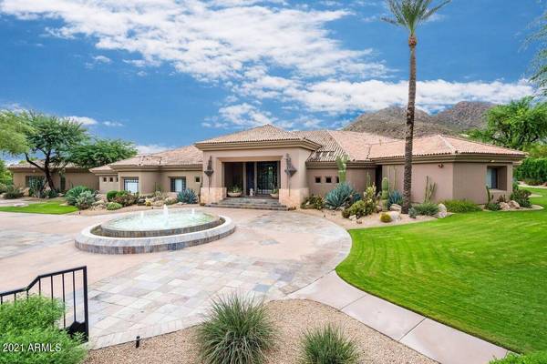 Paradise Valley, AZ 85253,5102 N WILKINSON Road