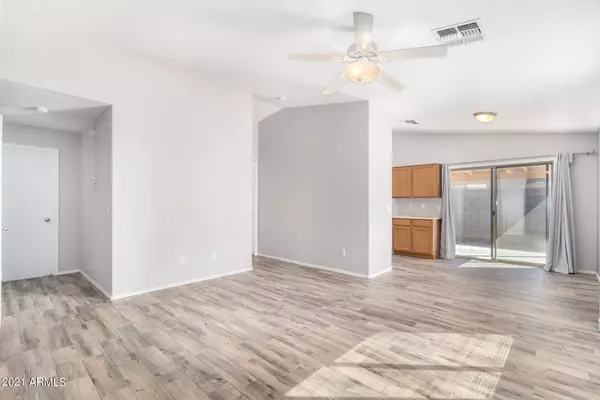 San Tan Valley, AZ 85140,833 E POLLINO Street