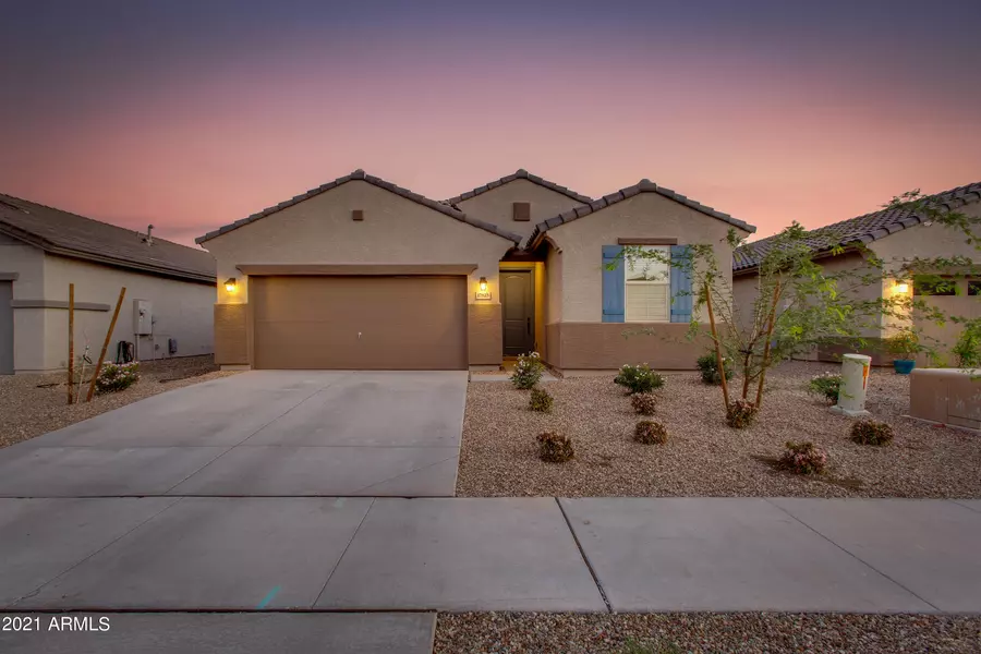 17925 W JESSIE Lane, Surprise, AZ 85387