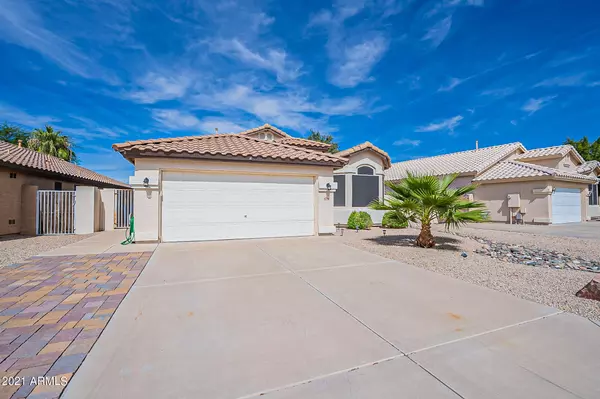 Gilbert, AZ 85296,476 E REDONDO Drive