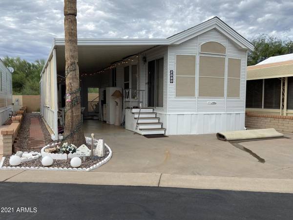 2080 W KLAMATH Avenue, Apache Junction, AZ 85119