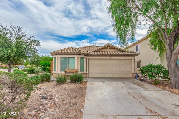 38155 N LUKE Lane, San Tan Valley, AZ 85140