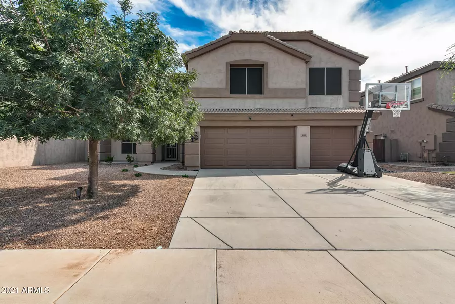 451 N SWALLOW Lane, Gilbert, AZ 85234