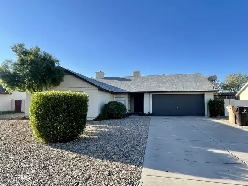 8803 W LAWRENCE Lane, Peoria, AZ 85345