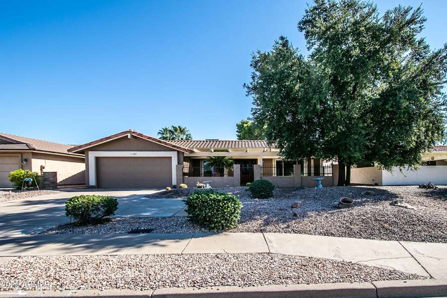 1557 LEISURE WORLD --, Mesa, AZ 85206