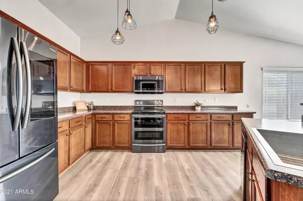 Chandler, AZ 85226,700 S PINEVIEW Drive