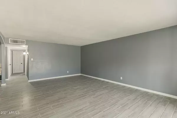 Phoenix, AZ 85031,2925 N 48TH Drive