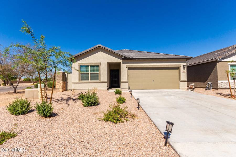 5846 E HELIOS Drive, Florence, AZ 85132