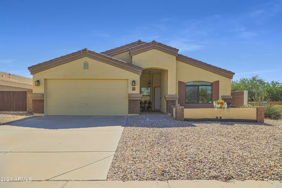 445 E WOLF HOLLOW Drive, Casa Grande, AZ 85122