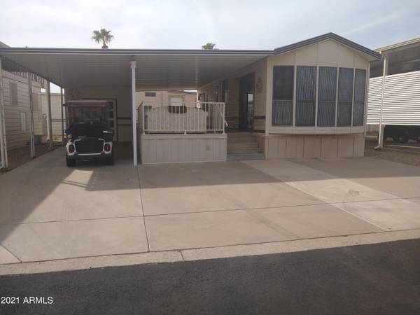 Surprise, AZ 85374,17200 W BELL Road #422