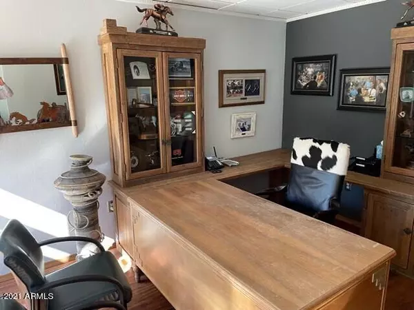 Carefree, AZ 85377,36800 N SIDEWINDER Road #A5