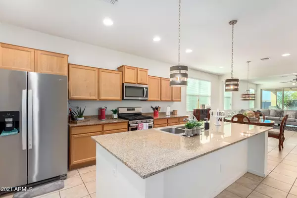 Tolleson, AZ 85353,9828 W ATLANTIS Way