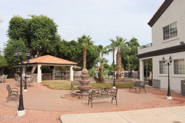 Litchfield Park, AZ 85340,4801 N LITCHFIELD Knoll