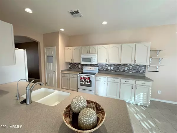 Chandler, AZ 85249,3021 E COUNTY DOWN Drive