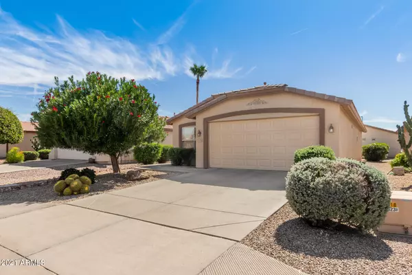 3373 E CHERRY HILLS Place, Chandler, AZ 85249