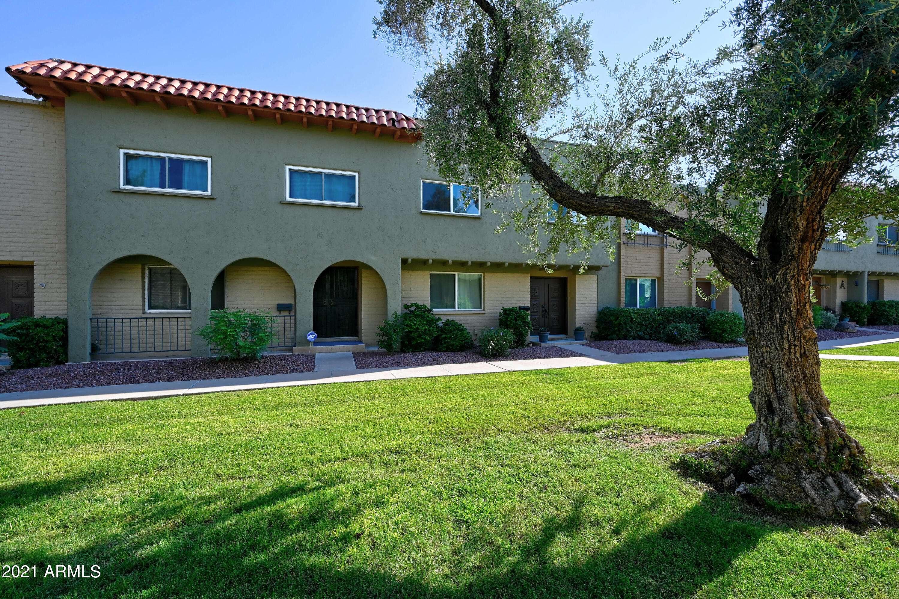 4204 N PARKWAY Avenue, Scottsdale, AZ 85251