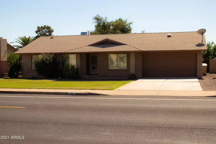 4613 W MOUNTAIN VIEW Road, Glendale, AZ 85302