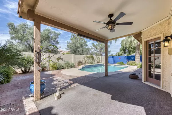 Tempe, AZ 85284,9510 S DROMEDARY Drive