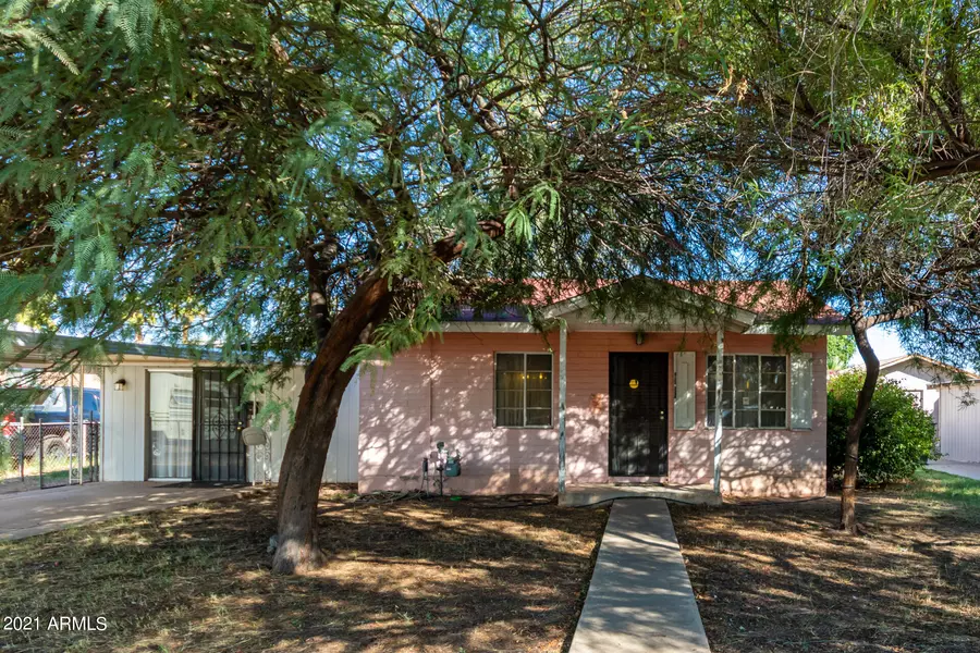 107 N HUNT Drive W, Mesa, AZ 85203