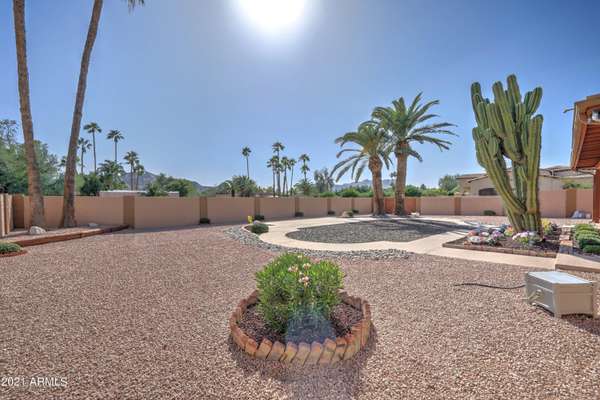 Paradise Valley, AZ 85253,6013 E CARON Circle