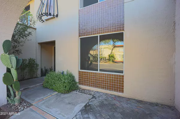 Phoenix, AZ 85016,1923 E MEDLOCK Drive