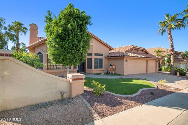 Gilbert, AZ 85233,1032 S LAGOON Drive