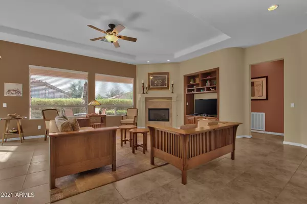 4727 E APPLEBY Court, Gilbert, AZ 85298