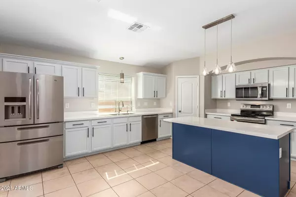 San Tan Valley, AZ 85143,29167 N MOUNTAIN VIEW Road