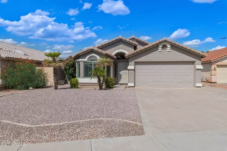 488 E Cantebria Drive, Gilbert, AZ 85296