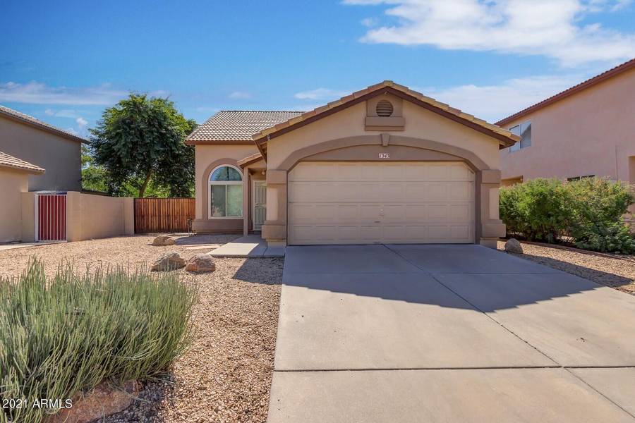 1343 W GLENMERE Drive, Chandler, AZ 85224