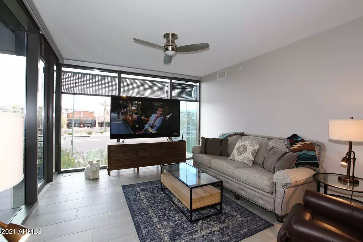 Scottsdale, AZ 85254,7180 E KIERLAND Boulevard #209