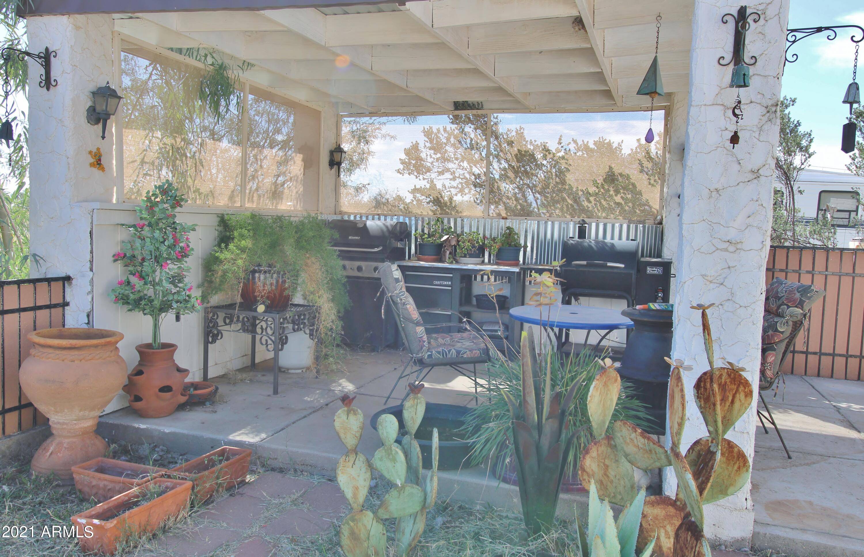 Huachuca City, AZ 85616,2621 N CALLE SEIS --