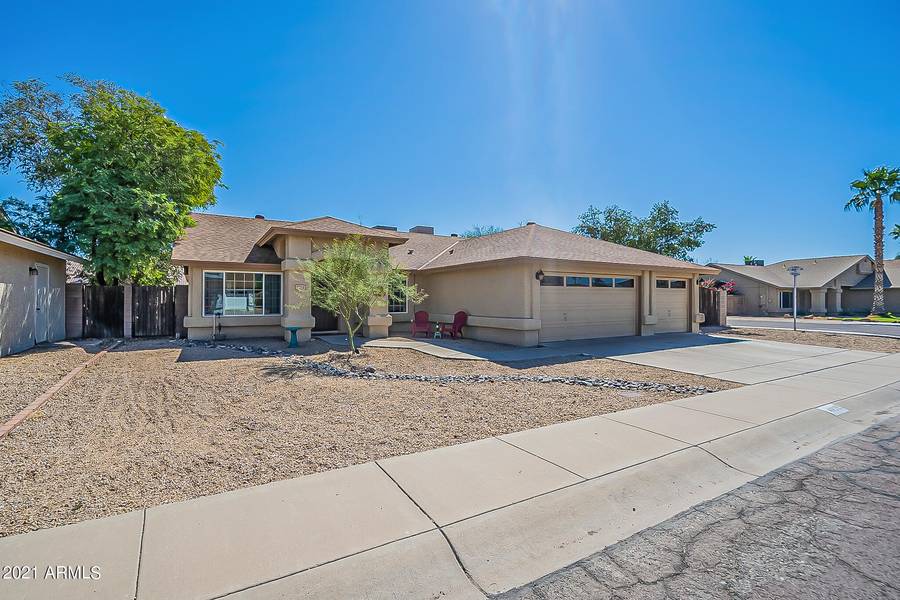 4415 W CREEDANCE Boulevard, Glendale, AZ 85310