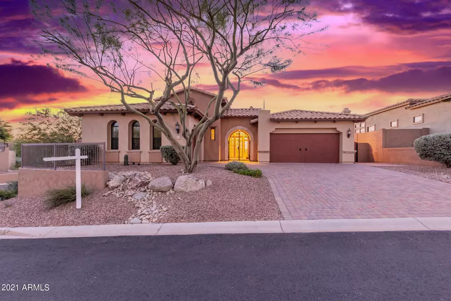 4040 N Mirada Circle, Mesa, AZ 85207