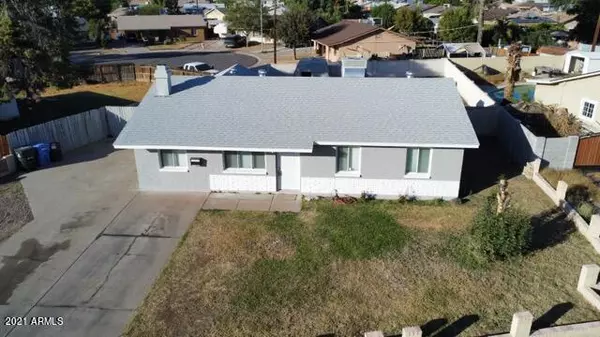 7920 W MITCHELL Drive, Phoenix, AZ 85033