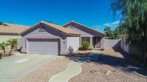 Gilbert, AZ 85233,207 N TIAGO Drive