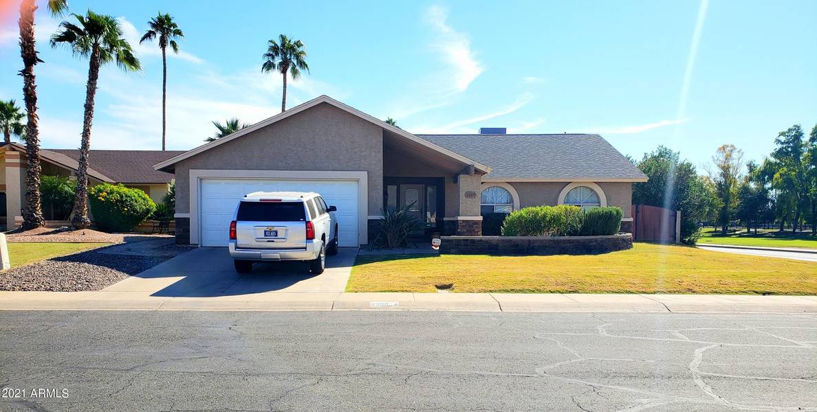 2309 W MANOR Court, Chandler, AZ 85224