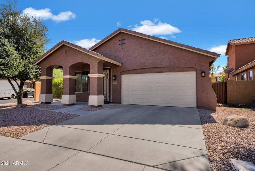 4165 E BELLERIVE Drive, Chandler, AZ 85249